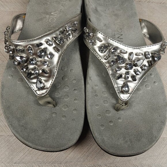 Vionic Orthotic Pearl Sandals Size 8 Silver Beaded Thong Flip Flops - Picture 3 of 6